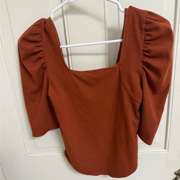 Women's Rust Top - Picture 2 of 2